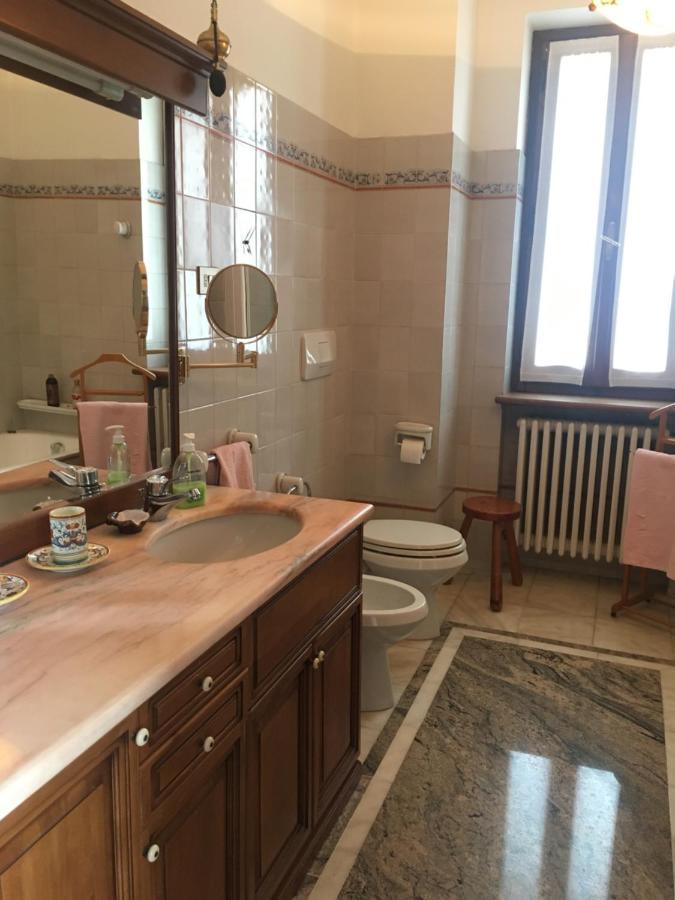 B&B Les Fleurettes Ломацо Екстериор снимка
